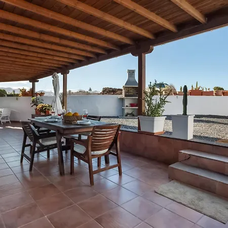 Holiday home Almar Tinajo