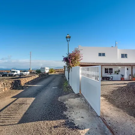 Almar Сasa de vacaciones Tinajo